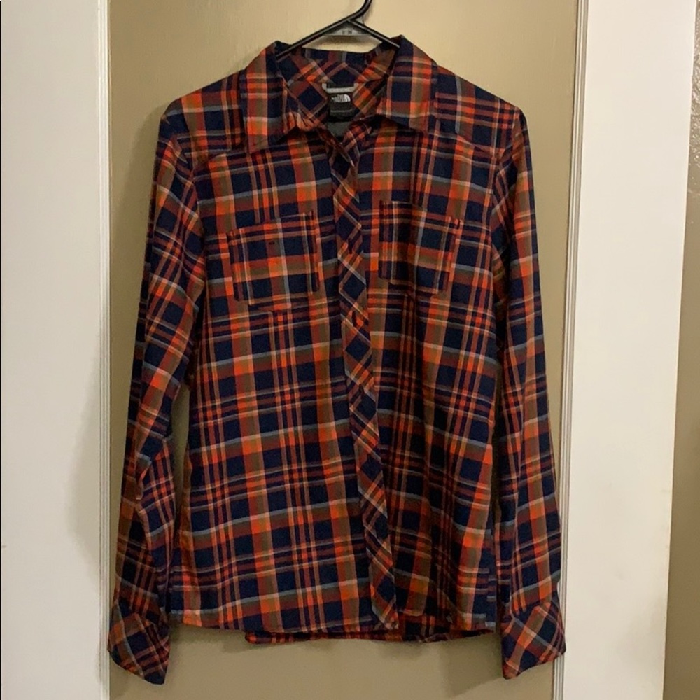 North Face Plaid button down shirt!!